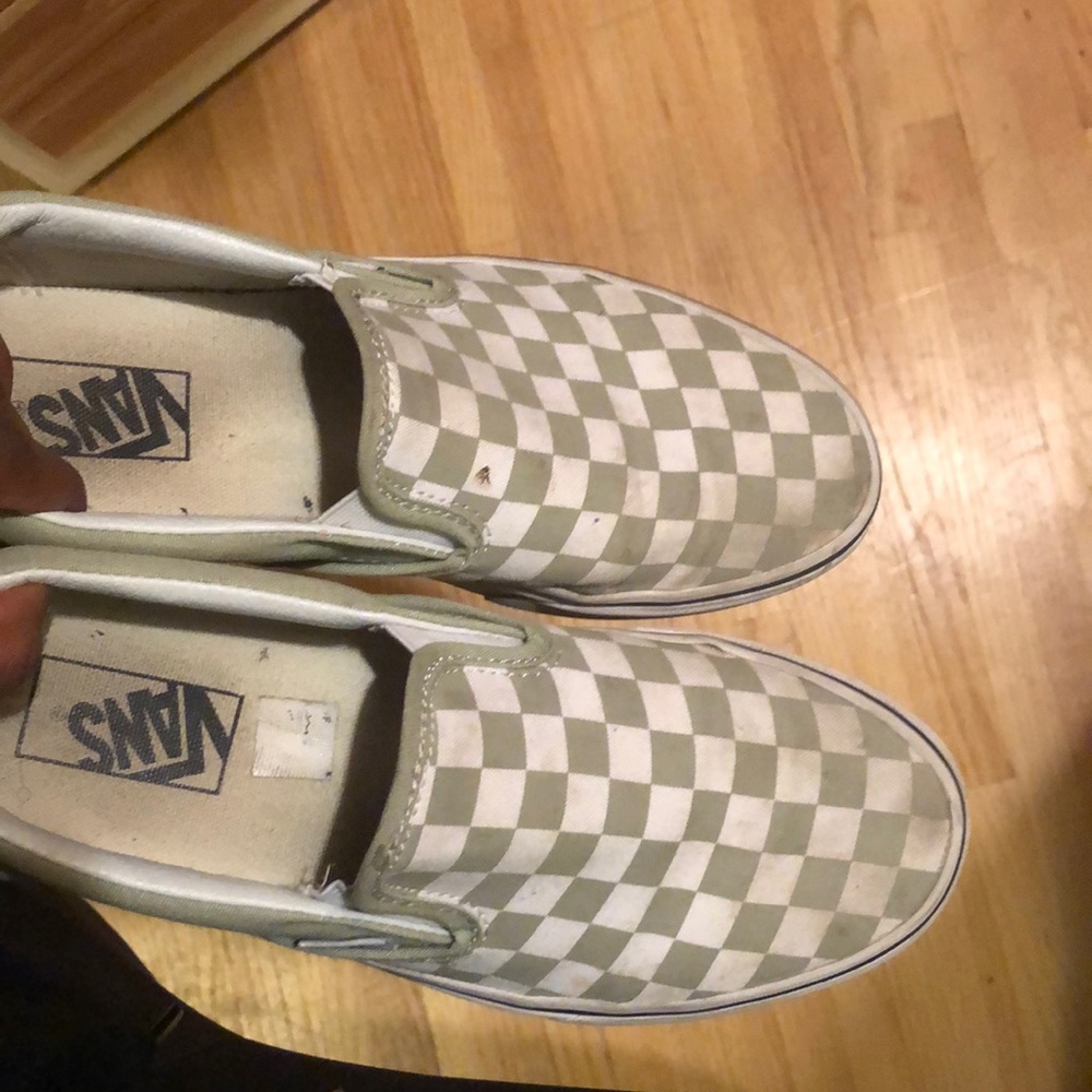 Vans - Picture 2 of 3